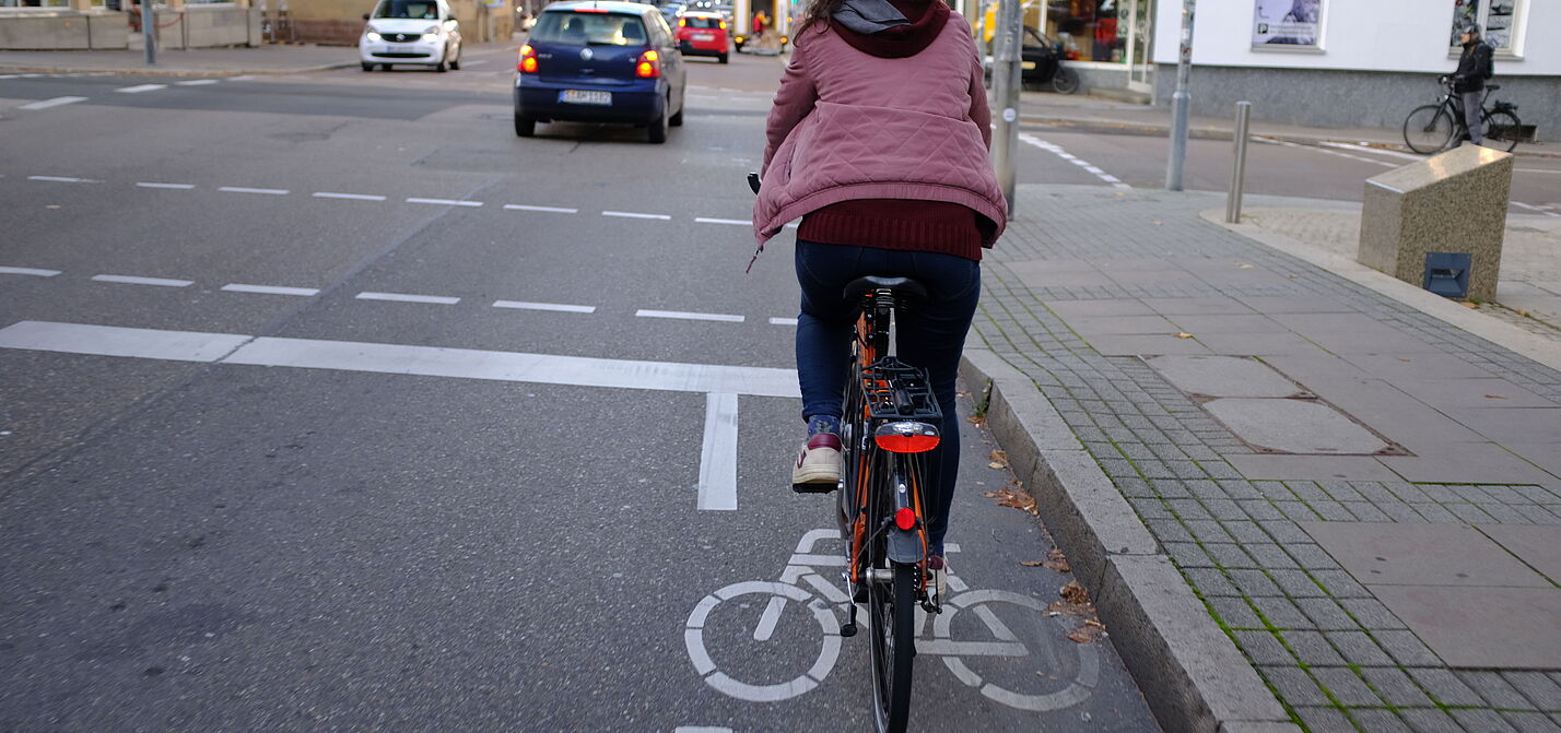 Schutzstreifen in der Silberburgstraße, Stuttgart